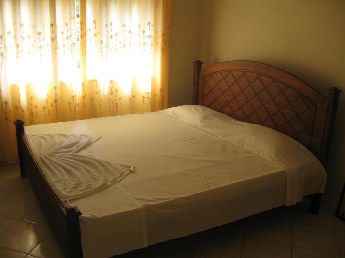 Mount House Hotel Apartment Диквела Екстериор снимка