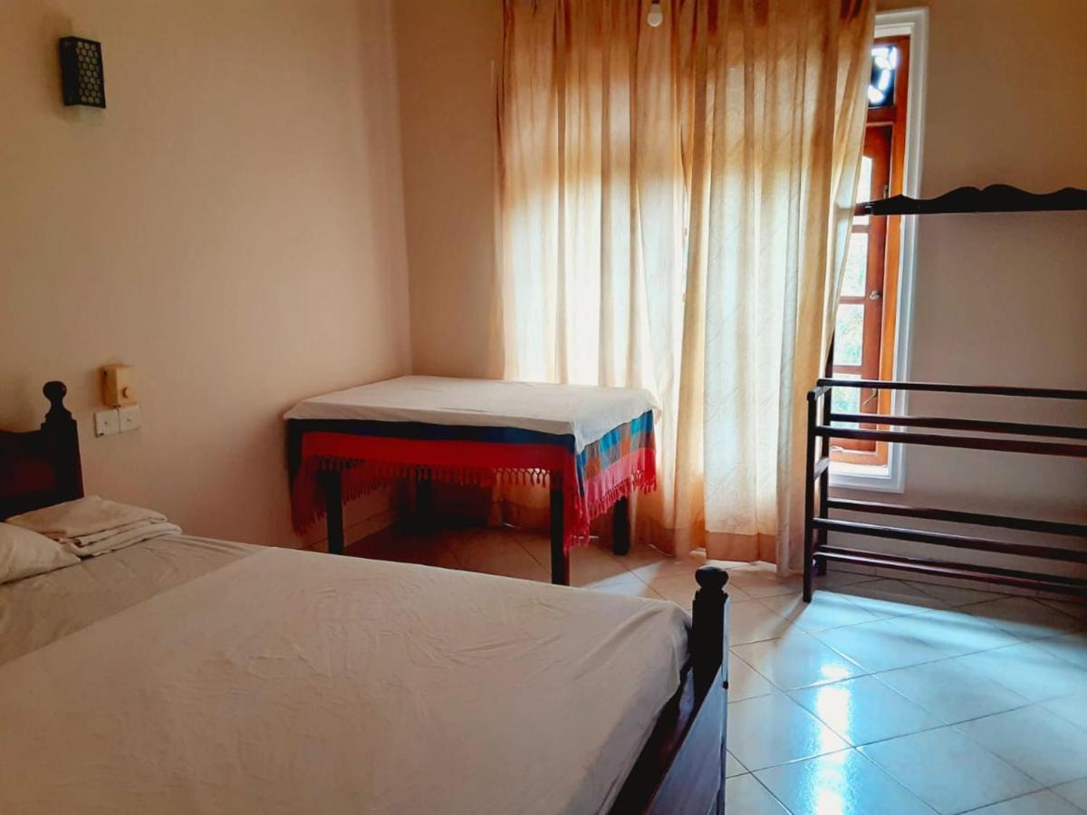 Mount House Hotel Apartment Диквела Екстериор снимка