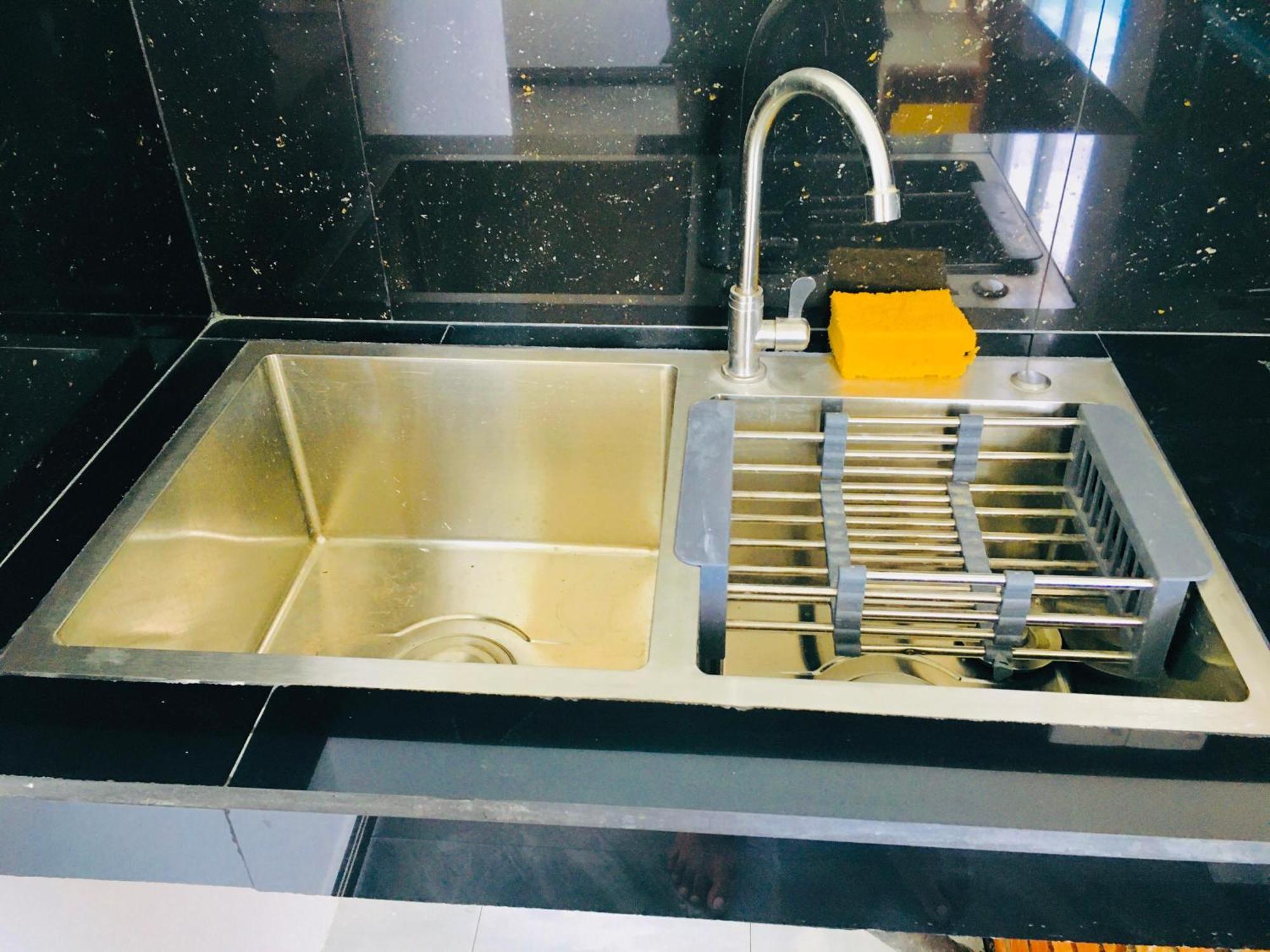Mount House Hotel Apartment Диквела Екстериор снимка