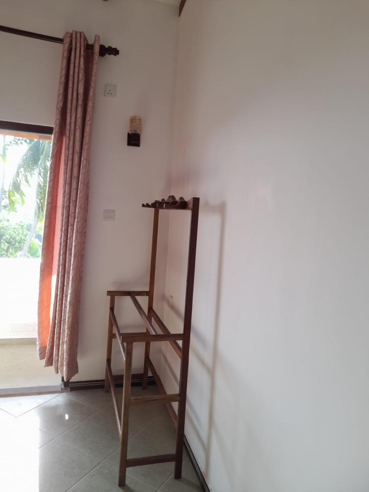 Mount House Hotel Apartment Диквела Екстериор снимка